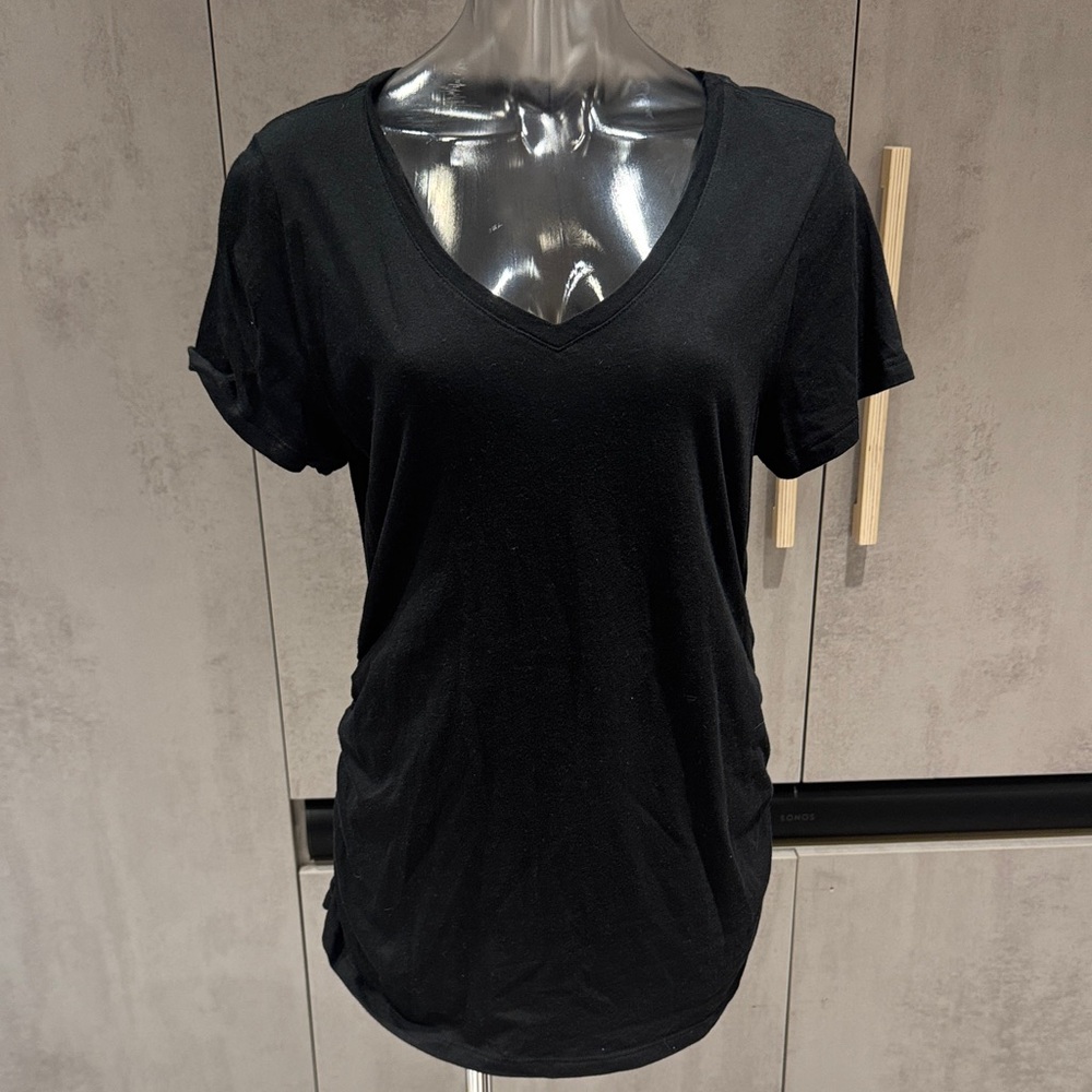 Ingrid & Isabel Black V-Neck Short Sleeve Tee